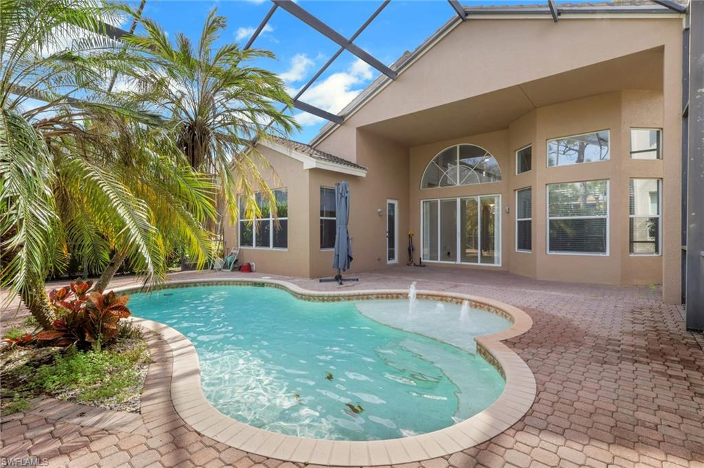 2137 Isla De Palma Cir Property Photo 2