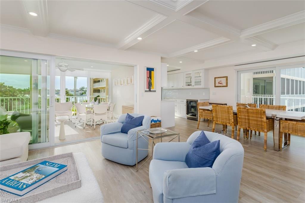3450 Gulf Shore Blvd N 210 Property Photo 2