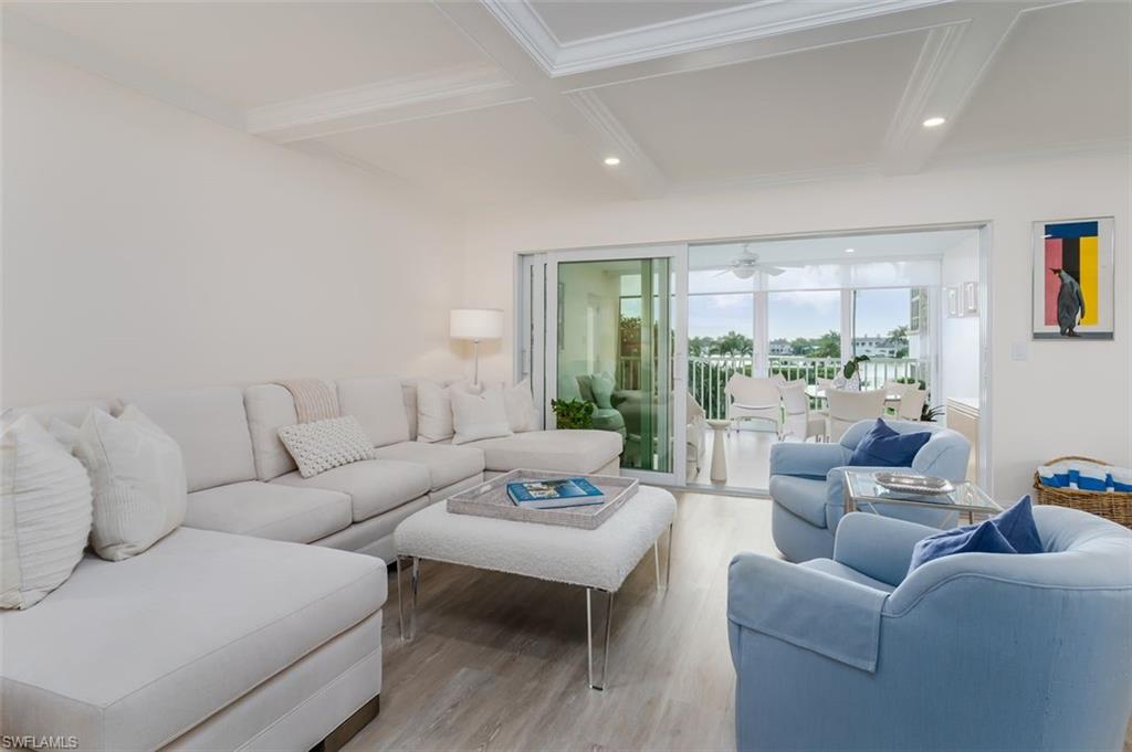 3450 Gulf Shore Blvd N 210 Property Photo 3