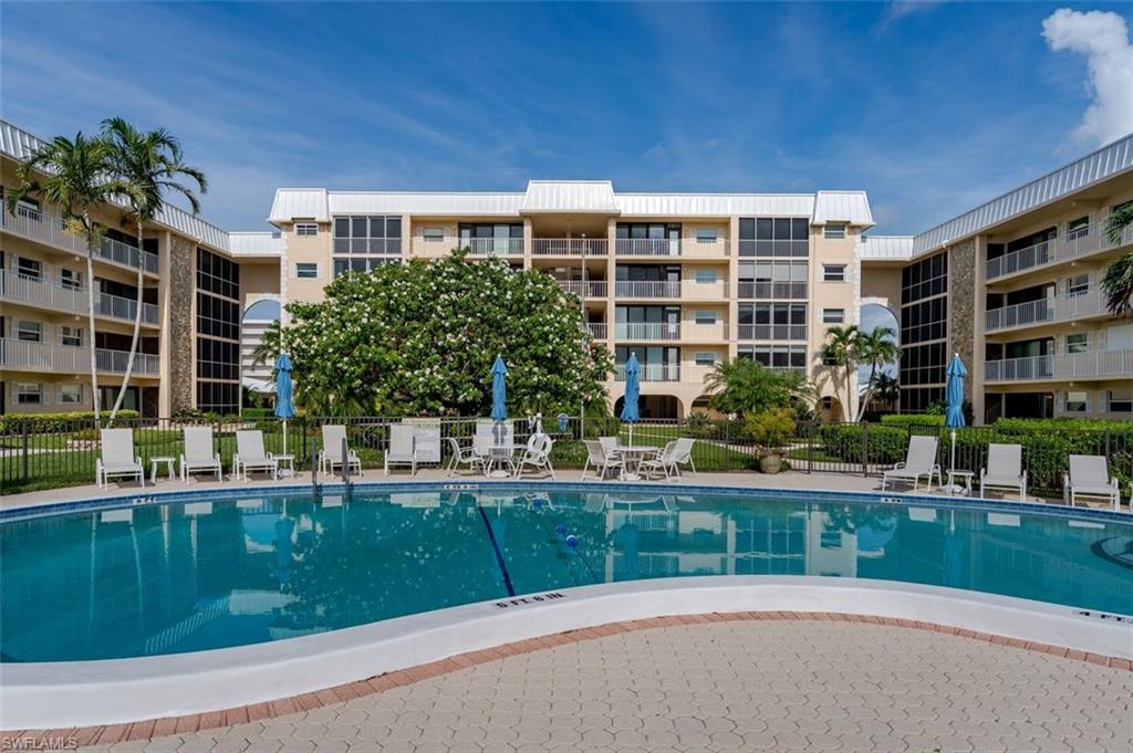 3450 Gulf Shore Blvd N 210 Property Photo 26