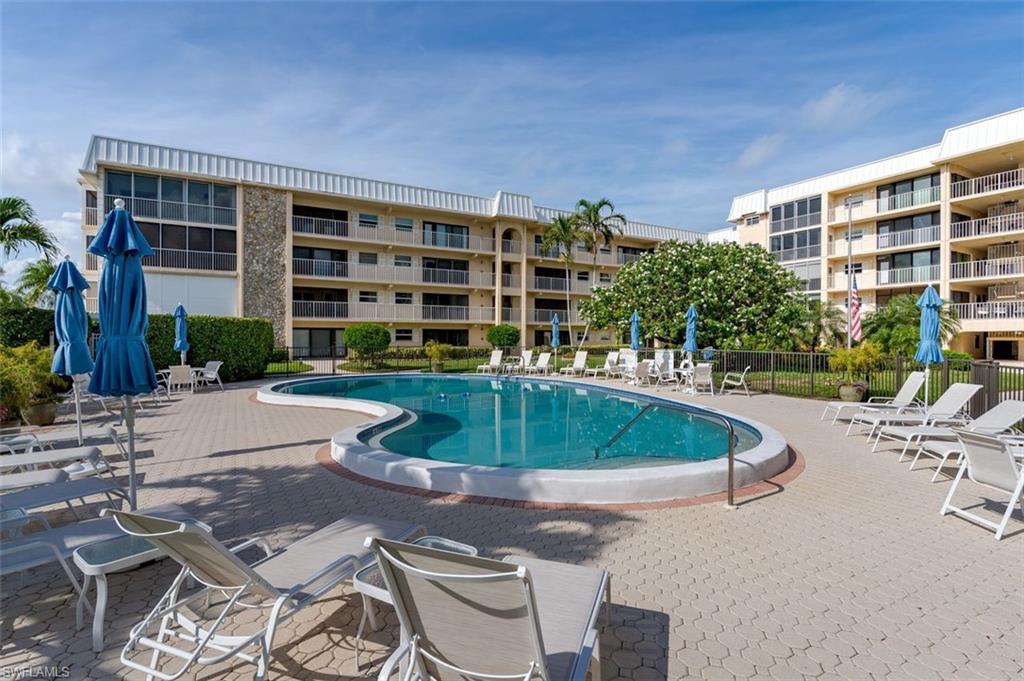 3450 Gulf Shore Blvd N 210 Property Photo 27