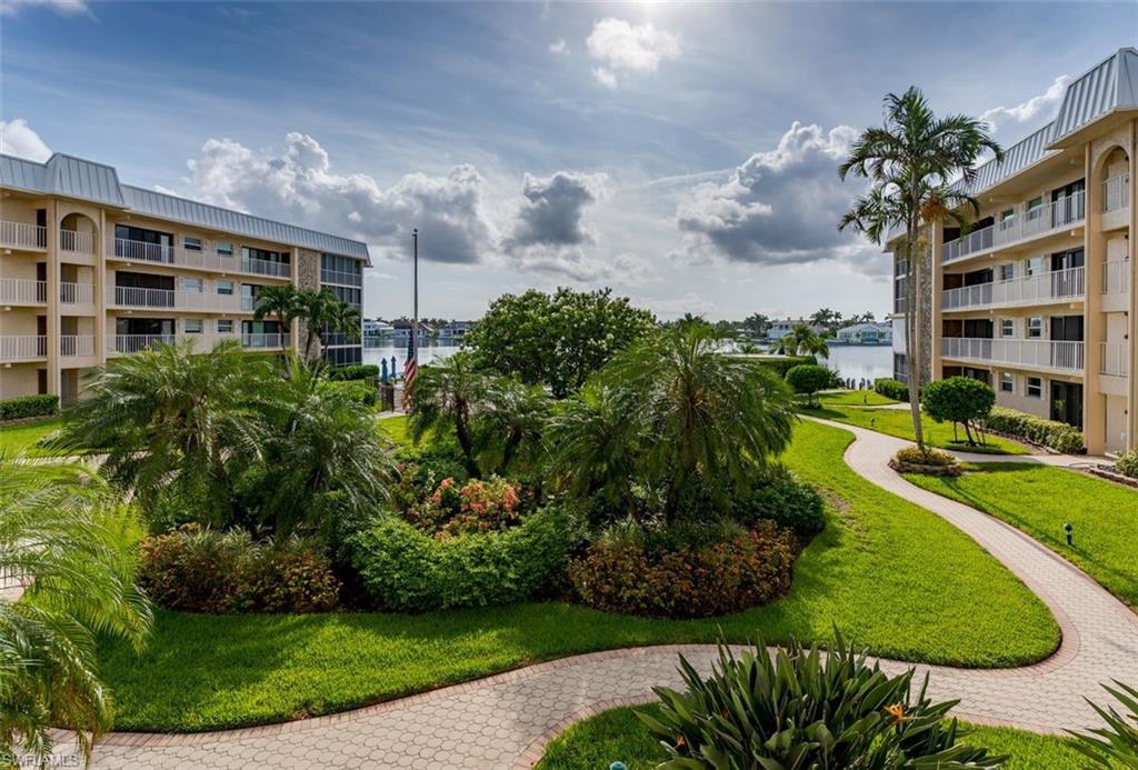 3450 Gulf Shore Blvd N 210 Property Photo 31