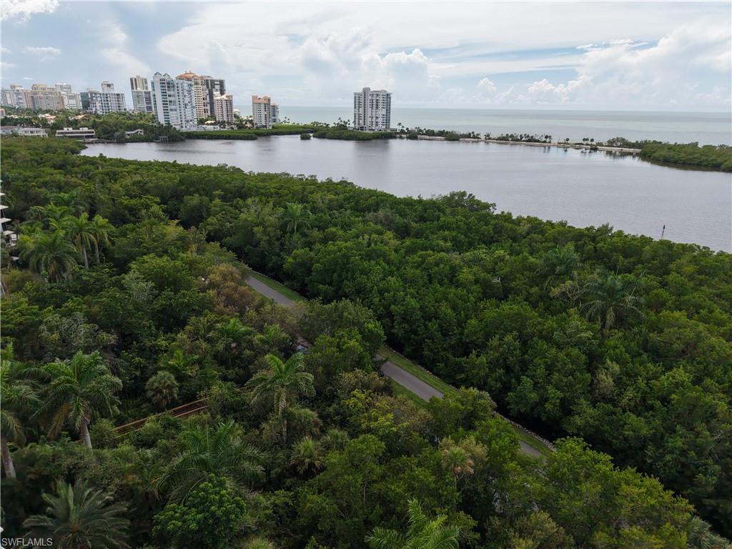 5550 Heron Point Dr 903 Property Photo 2