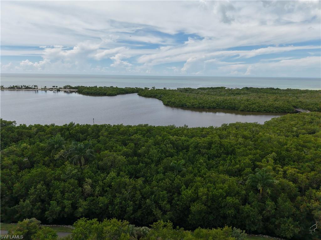 5550 Heron Point Dr 903 Property Photo 3