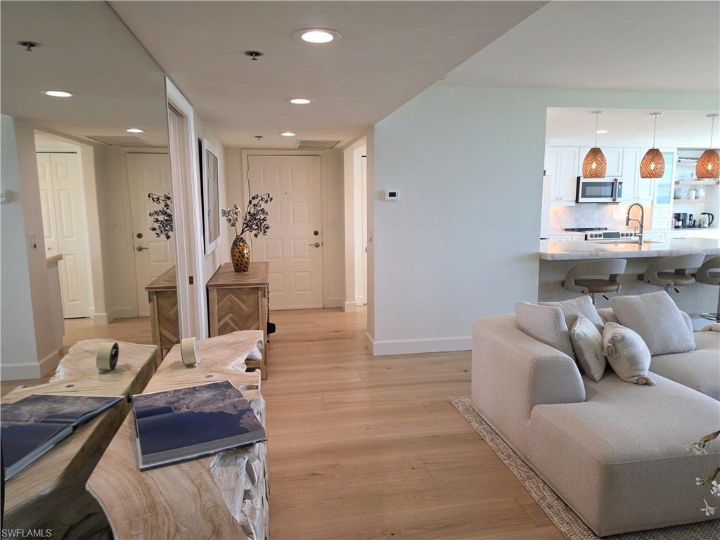 5550 Heron Point Dr 903 Property Photo 5