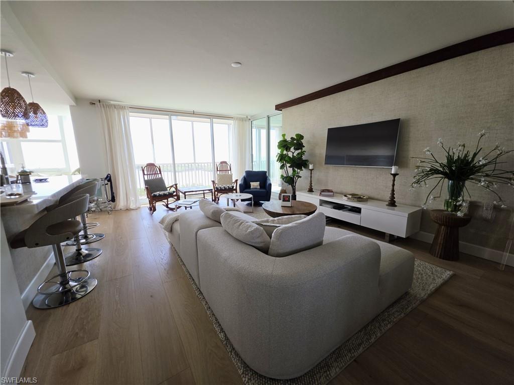 5550 Heron Point Dr 903 Property Photo 6