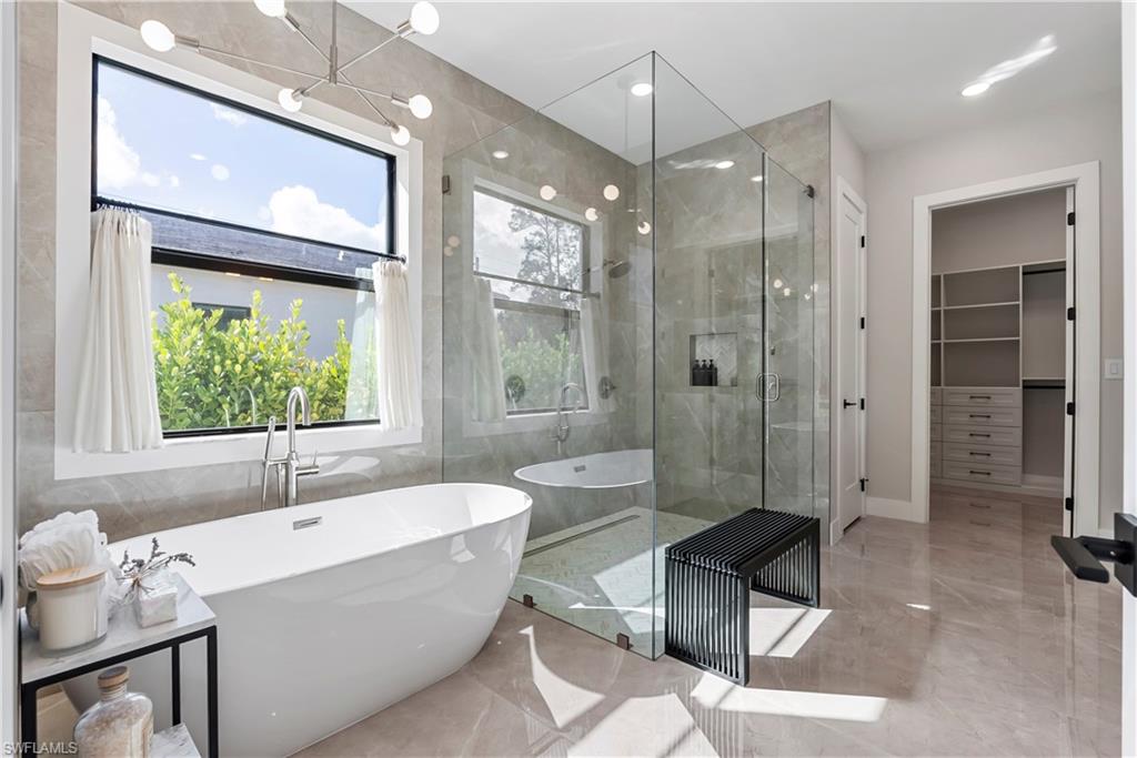 240 Allamanda Way Property Photo 15