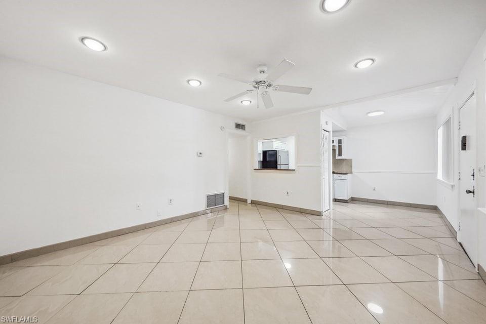 2878 Donnelly Dr 106 Property Photo 5