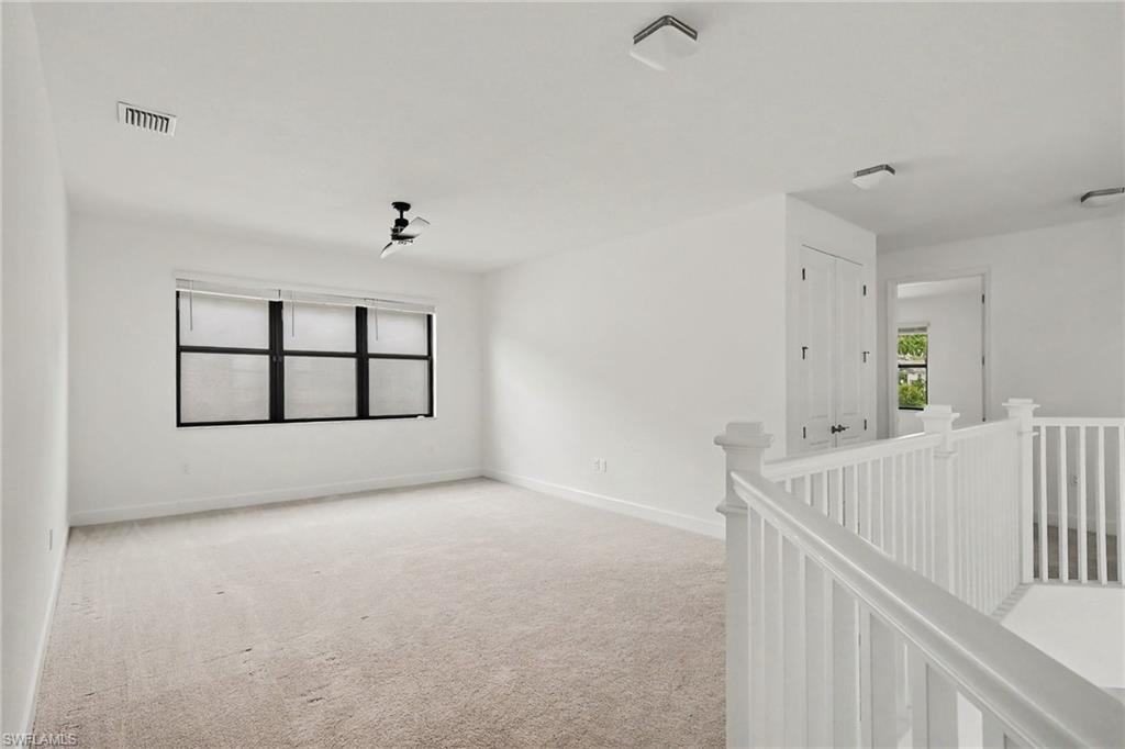 12762 Woodbury Dr Property Photo 13