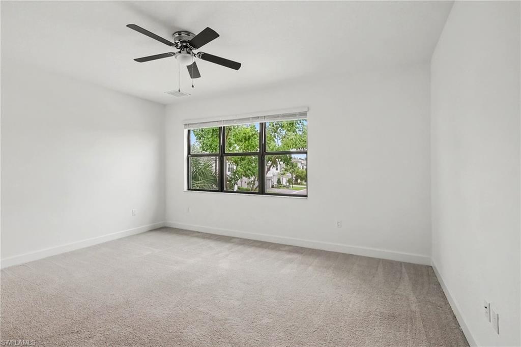 12762 Woodbury Dr Property Photo 21