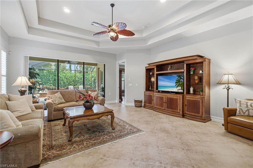 7381 Moorgate Point Way Property Photo 6