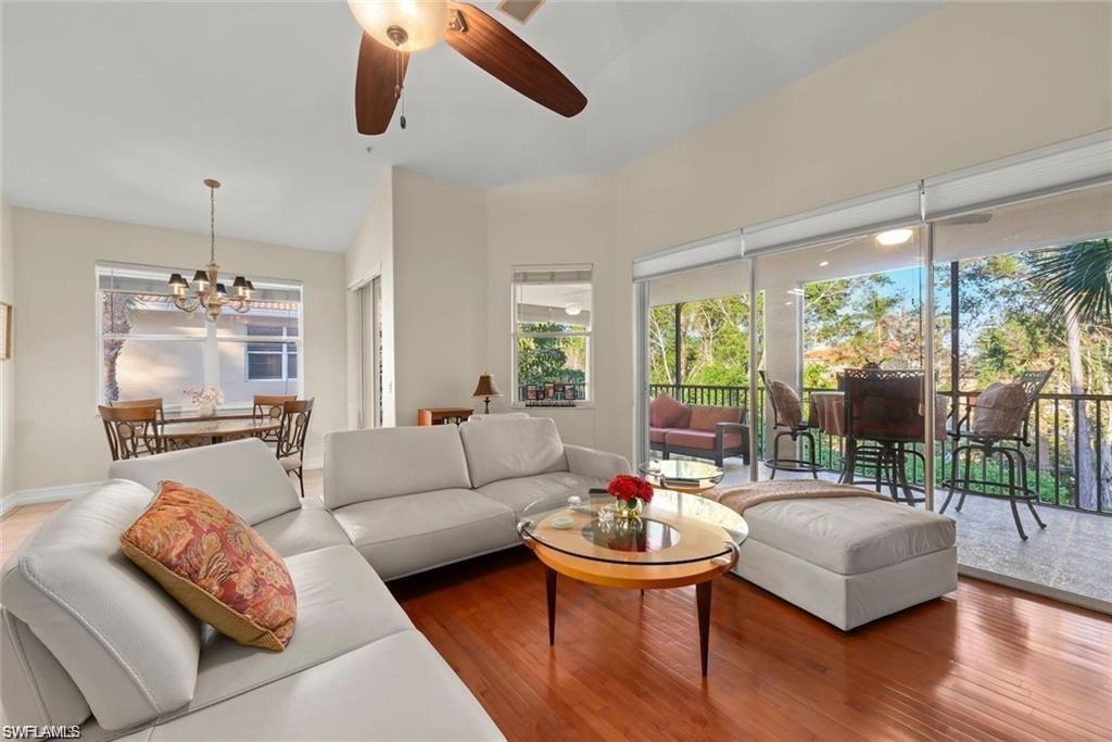 11053 Harbour Yacht Ct 201 Property Photo 6