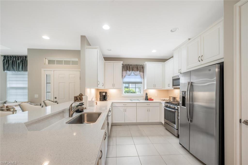 8209 Lucello Ter W Property Photo 7