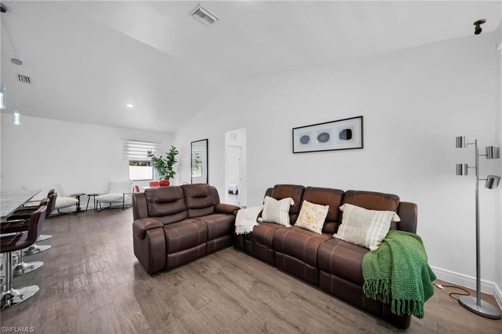 1109 Hilton Cir Property Photo 7