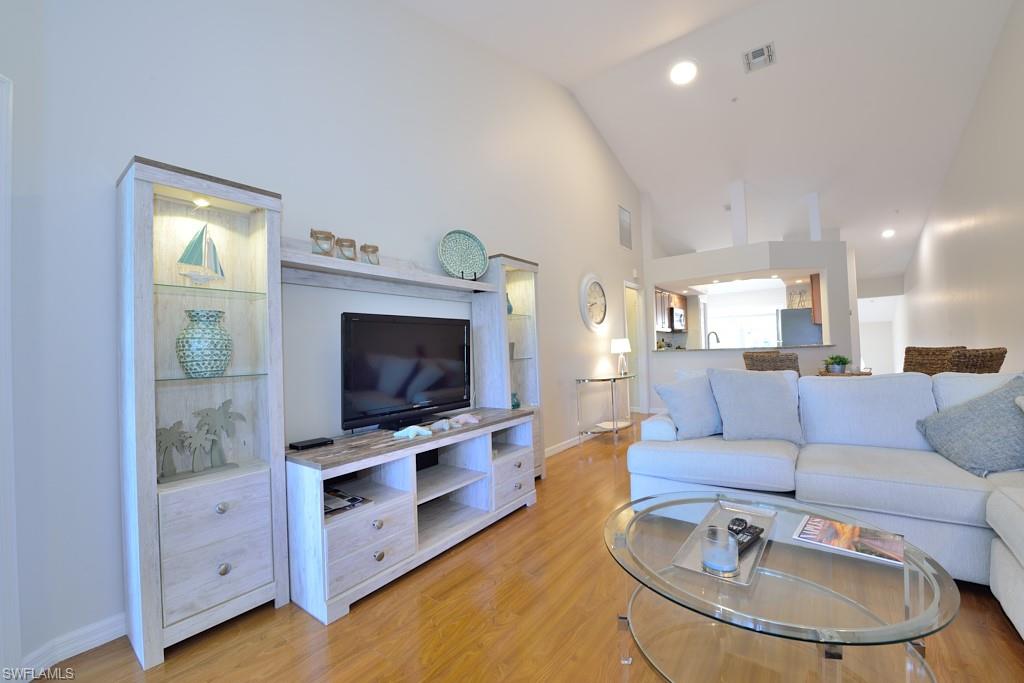 13050 Amberley Ct 708 Property Photo 8