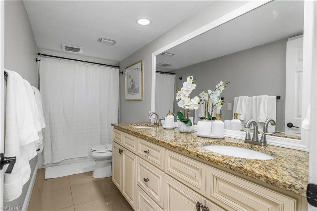 828 51st Ter Property Photo 32