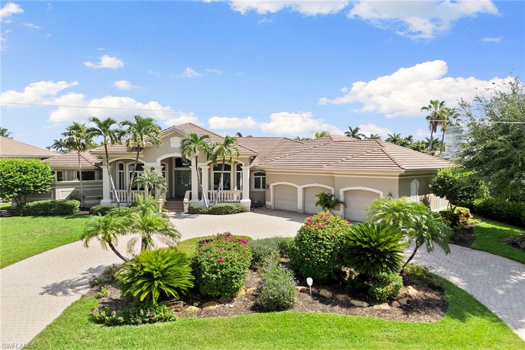 1578 Heights CT Property Photo 1