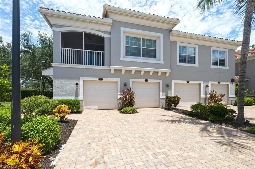 23421 Alamanda Dr 201 Property Photo 2