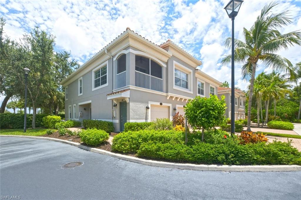 23421 Alamanda Dr 201 Property Photo 3