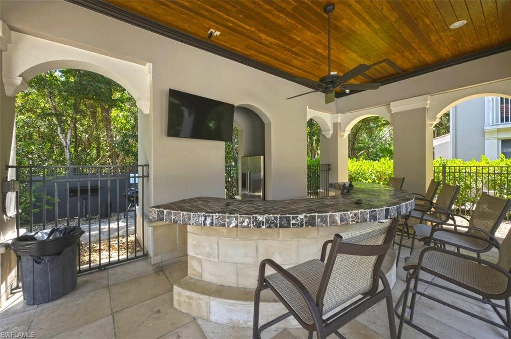 23421 Alamanda Dr 201 Property Photo 23