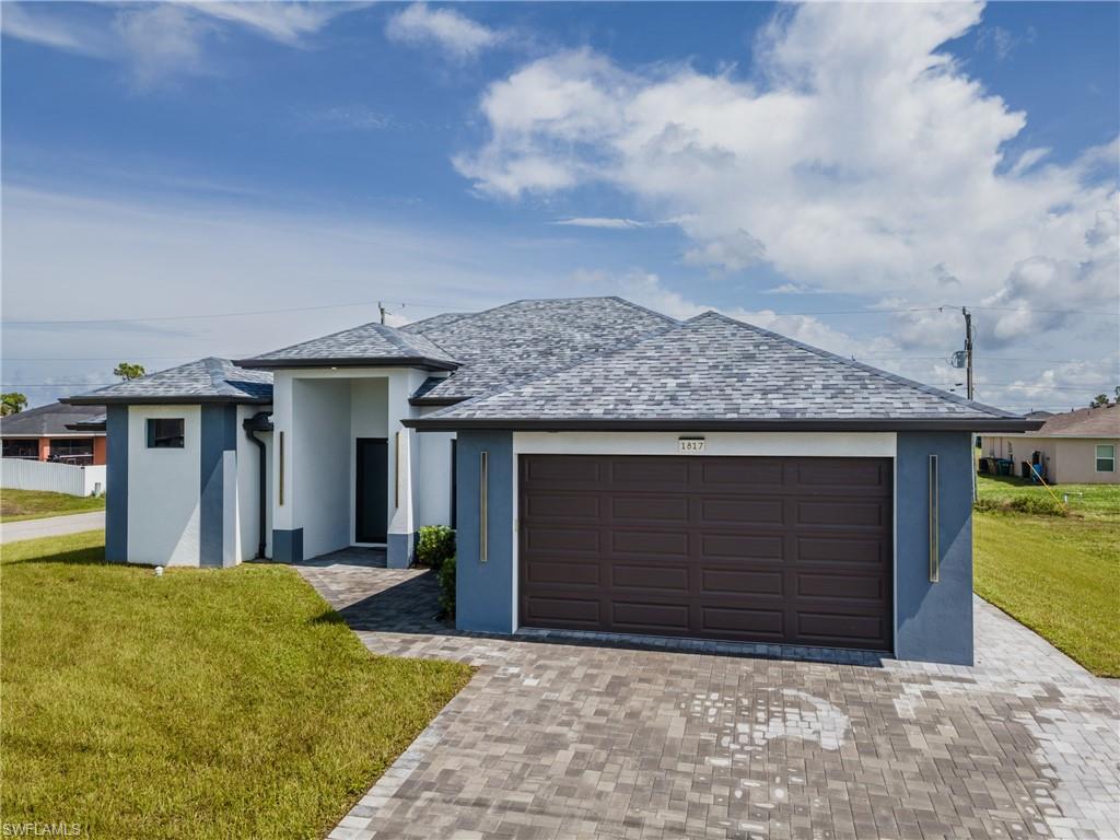 1817 Kismet Pkwy W Property Photo 2
