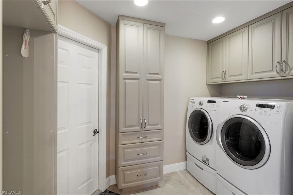 11594 Quail Village Way Property Photo 20