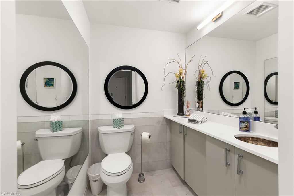 5555 Heron Point Drive 101 Property Photo 19