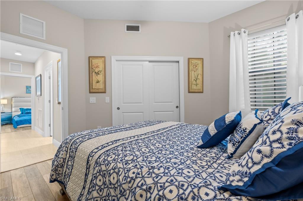 2137 Frangipani Cir 102 Property Photo 20
