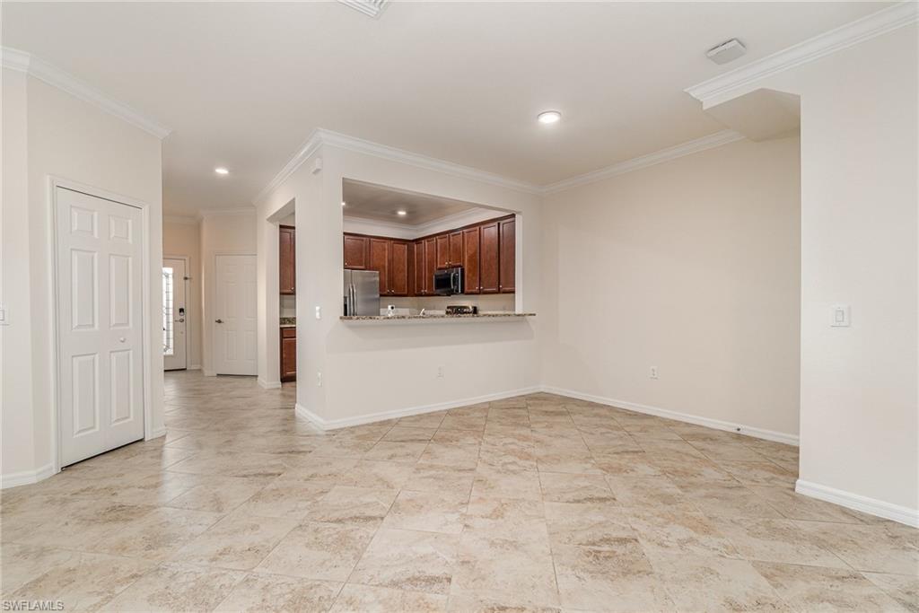 2740 Blossom Way Property Photo 11