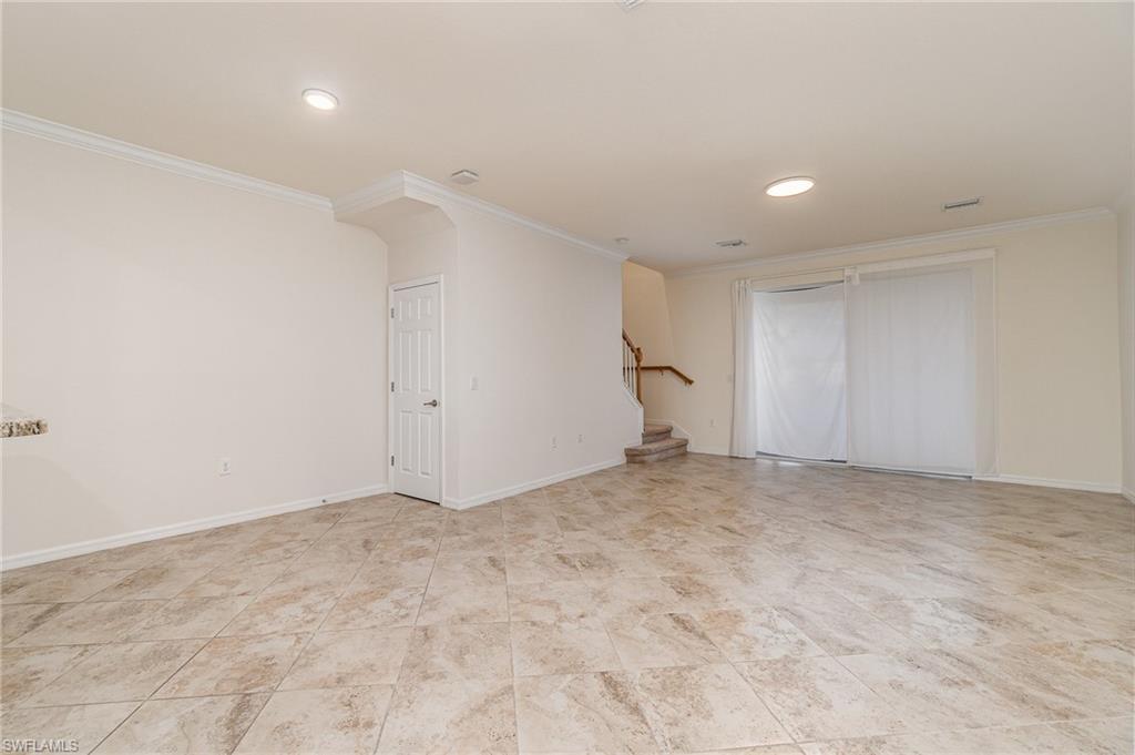 2740 Blossom Way Property Photo 13