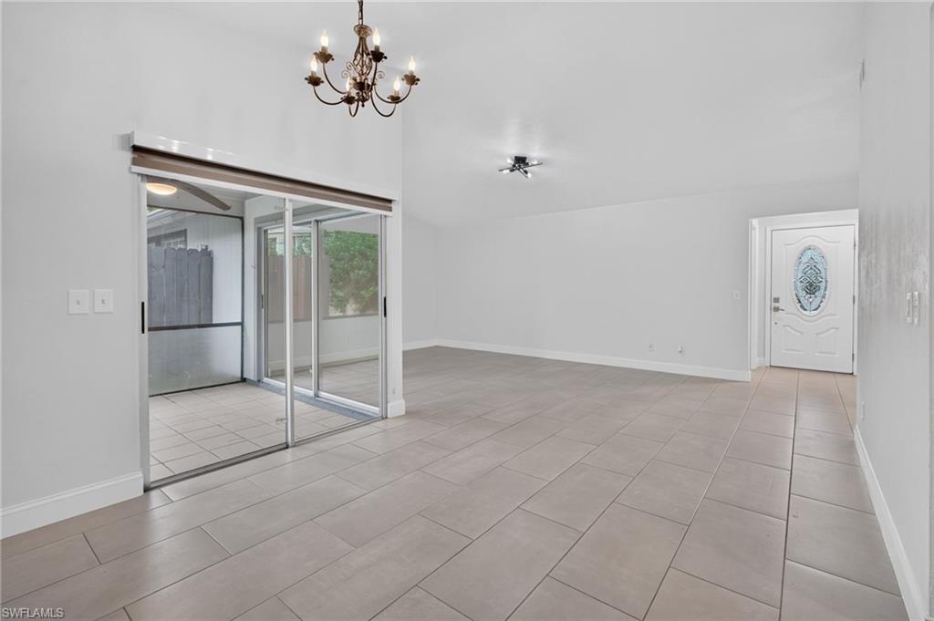 10452 Lakeport Ct Property Photo 15