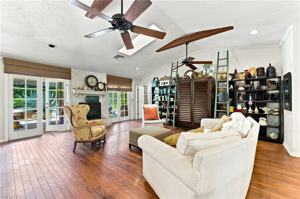 5247 Cherry Wood Dr Property Photo 11