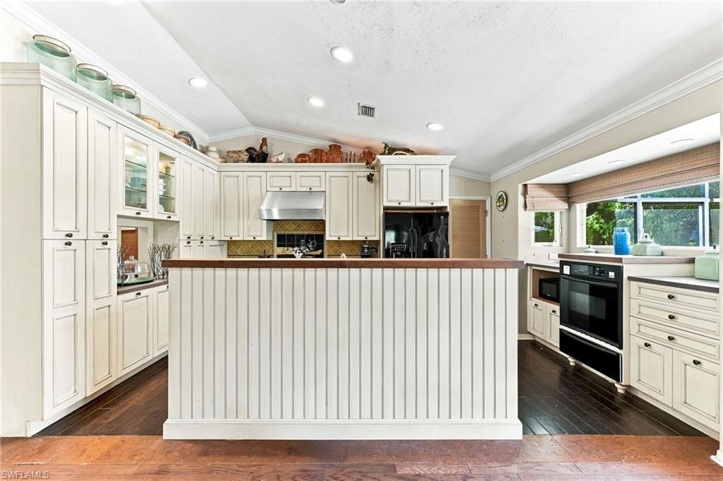 5247 Cherry Wood Dr Property Photo 16