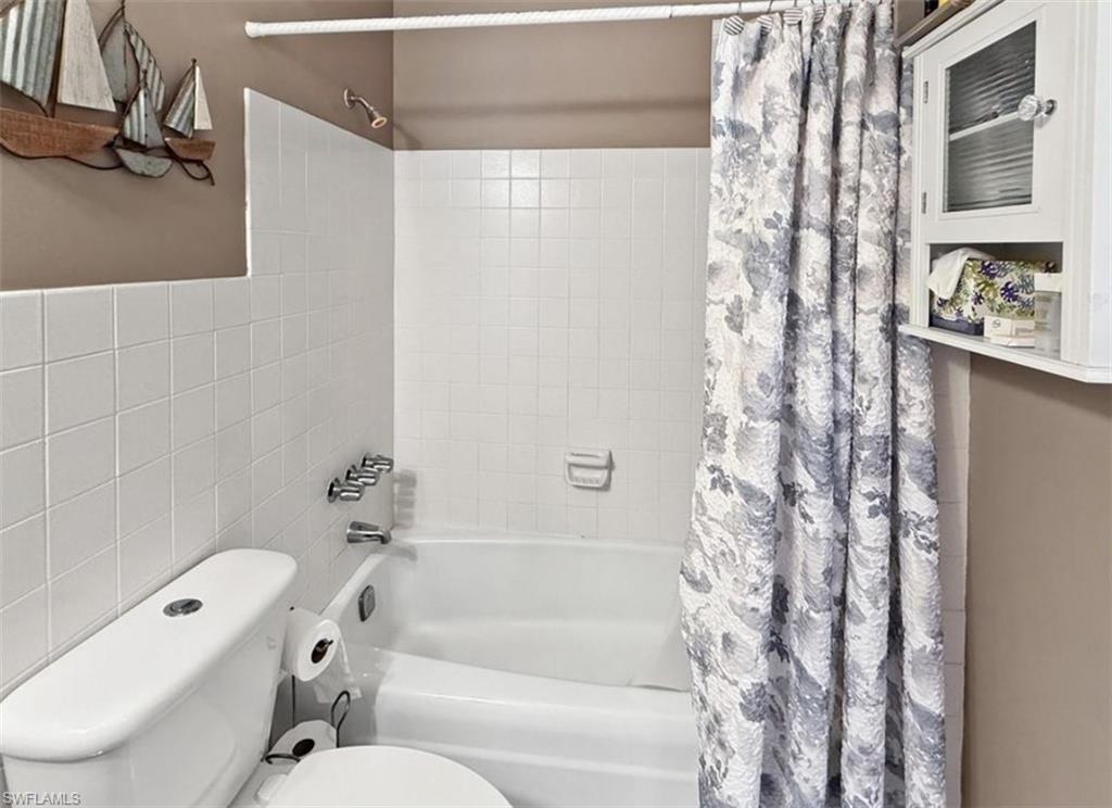167 Collier Blvd A9 Property Photo 14