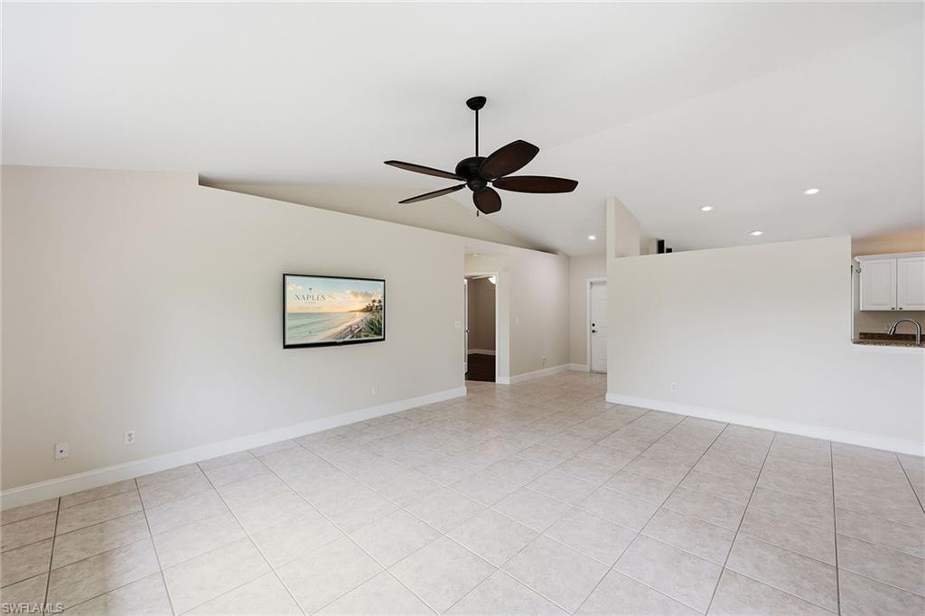 1073 Alhambra Cir Property Photo 25