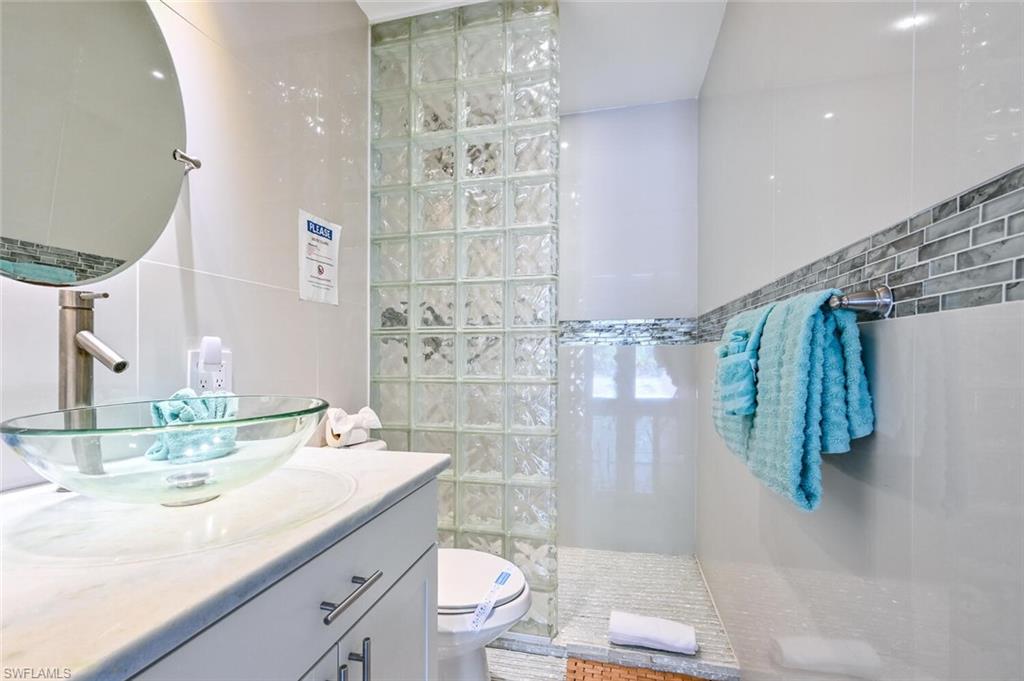 5940 English Oaks Ln Property Photo 41