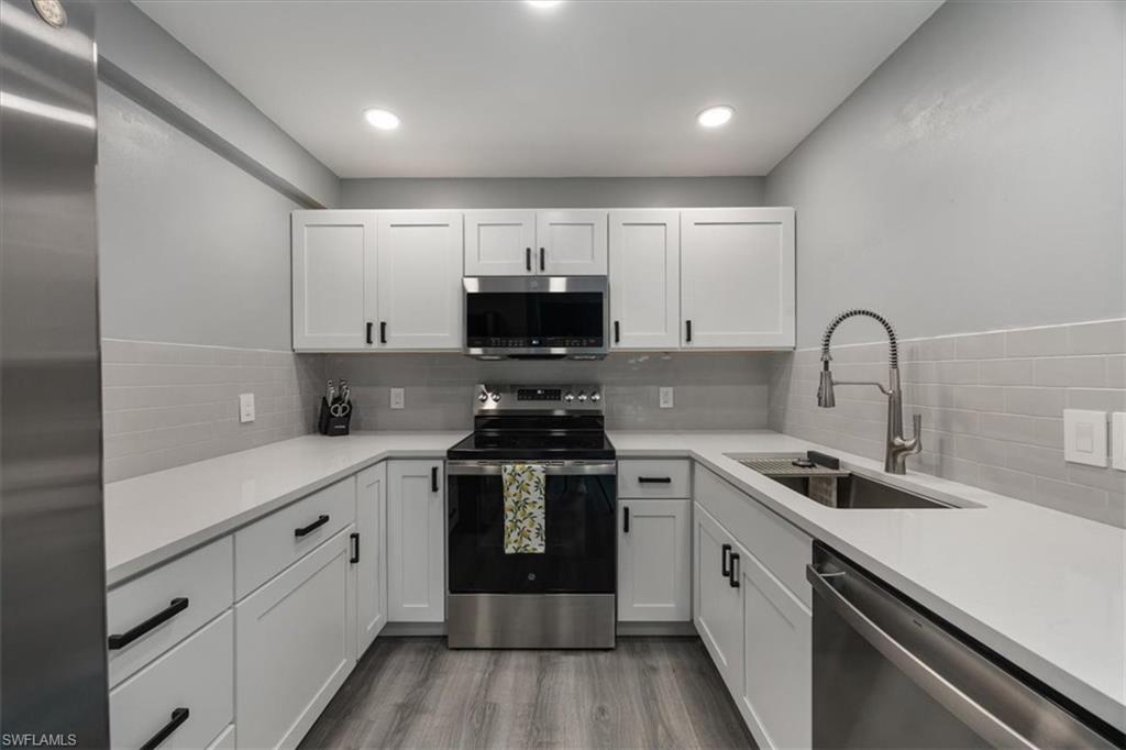 13405 Fox Chapel Ct Property Photo 9