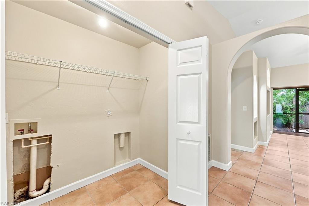 4438 Pine Lake Rd Property Photo 3