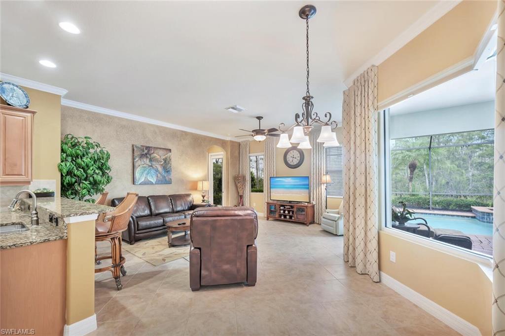 21093 Torre Del Lago St Property Photo 10
