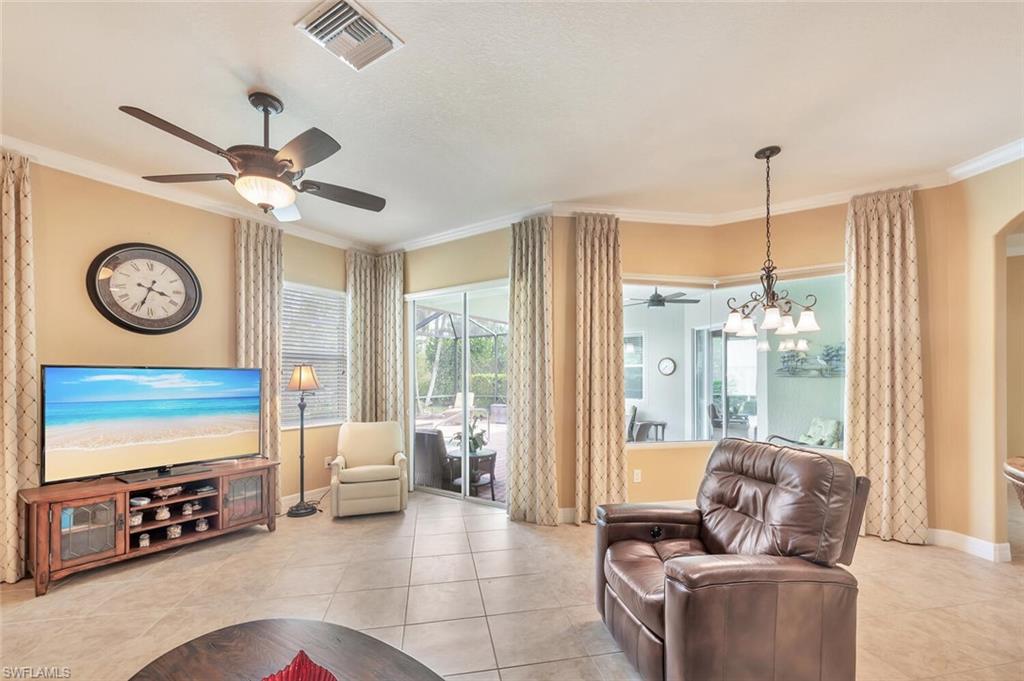 21093 Torre Del Lago St Property Photo 12