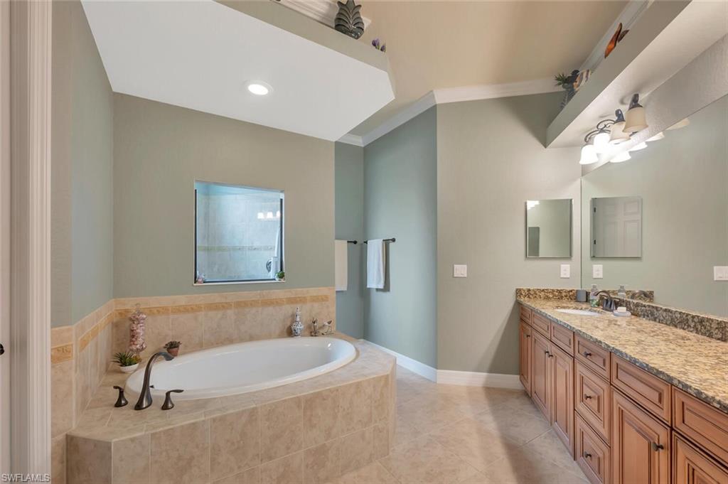21093 Torre Del Lago St Property Photo 17