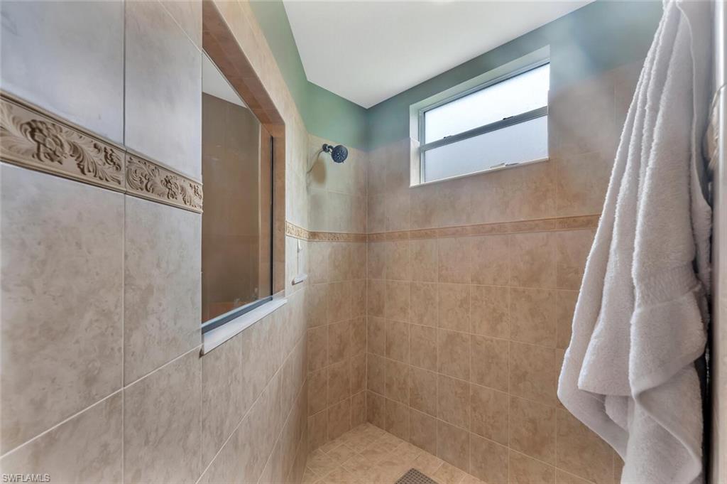 21093 Torre Del Lago St Property Photo 18