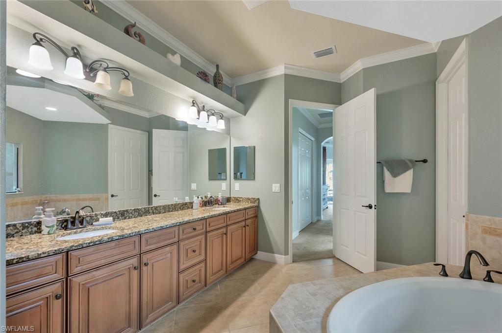 21093 Torre Del Lago St Property Photo 19