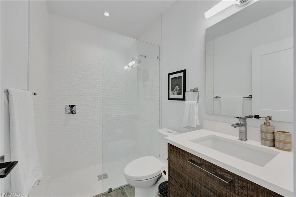 860 Partridge Ct Property Photo 24