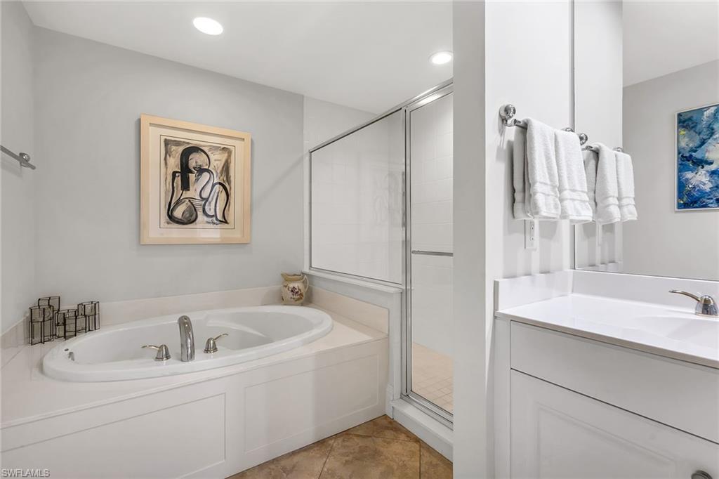 285 Grande Way 503 Property Photo 16