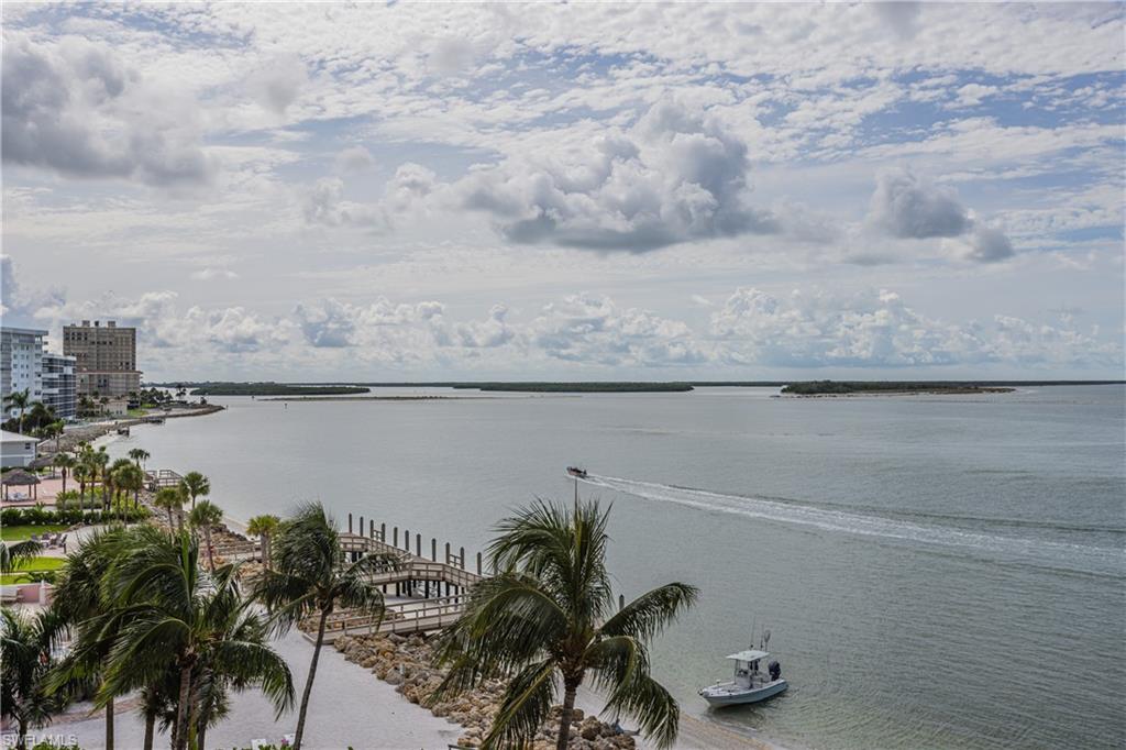 990 Cape Marco DR 503 Property Photo 1