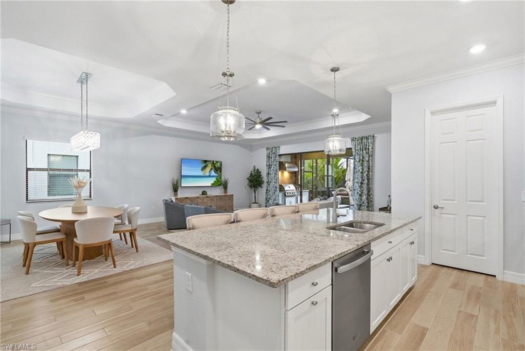 28004 Foxrock Ct Property Photo 13
