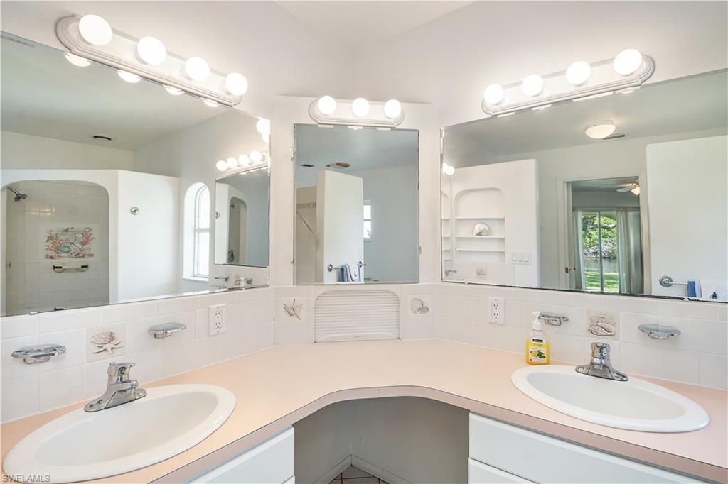 1285 Driftwood Dr Property Photo 14
