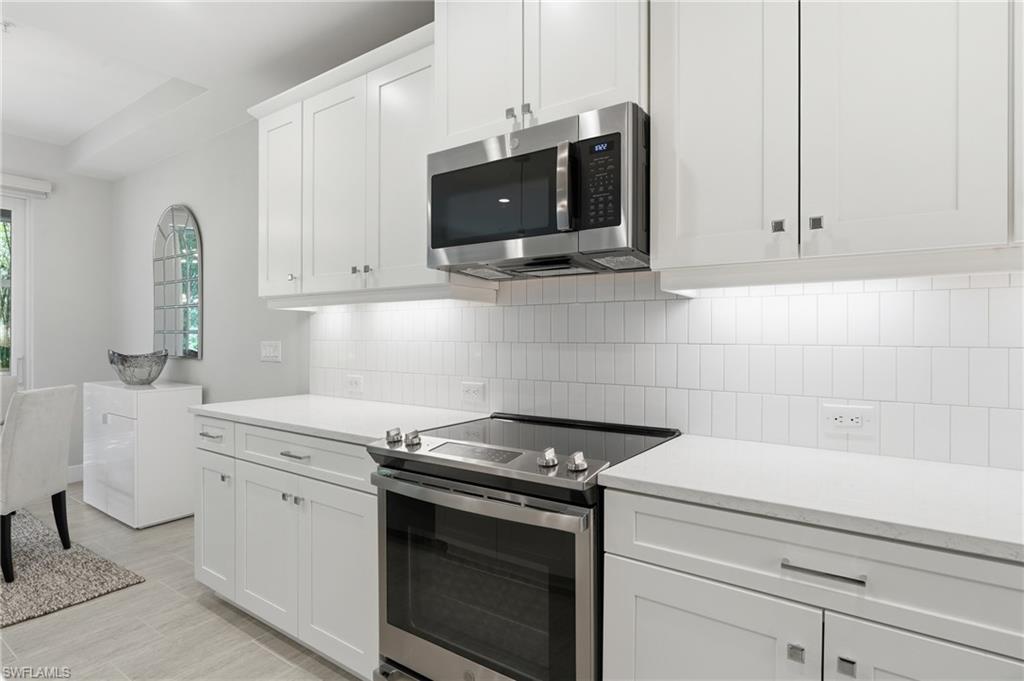 2560 Seychelles Dr 1003 Property Photo 7