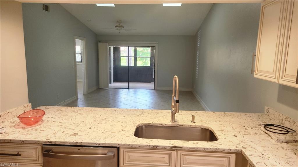 2074 Pine Isle Ln 2074 Property Photo 10